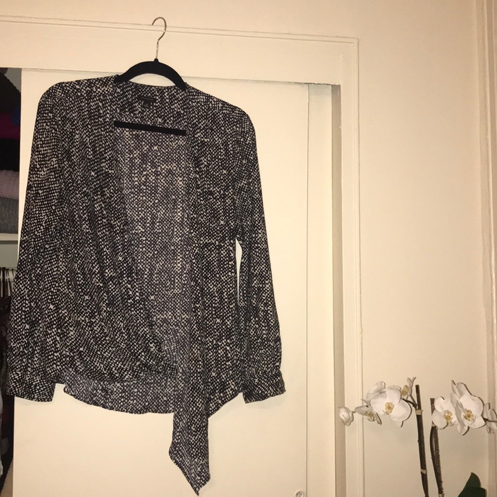 Cross front Blouse - Picture 1 of 1